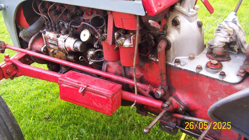 fil qui pend 2.JPG (447.91 Kio) Consulté 1158 fois fil qui pend 2.JPG